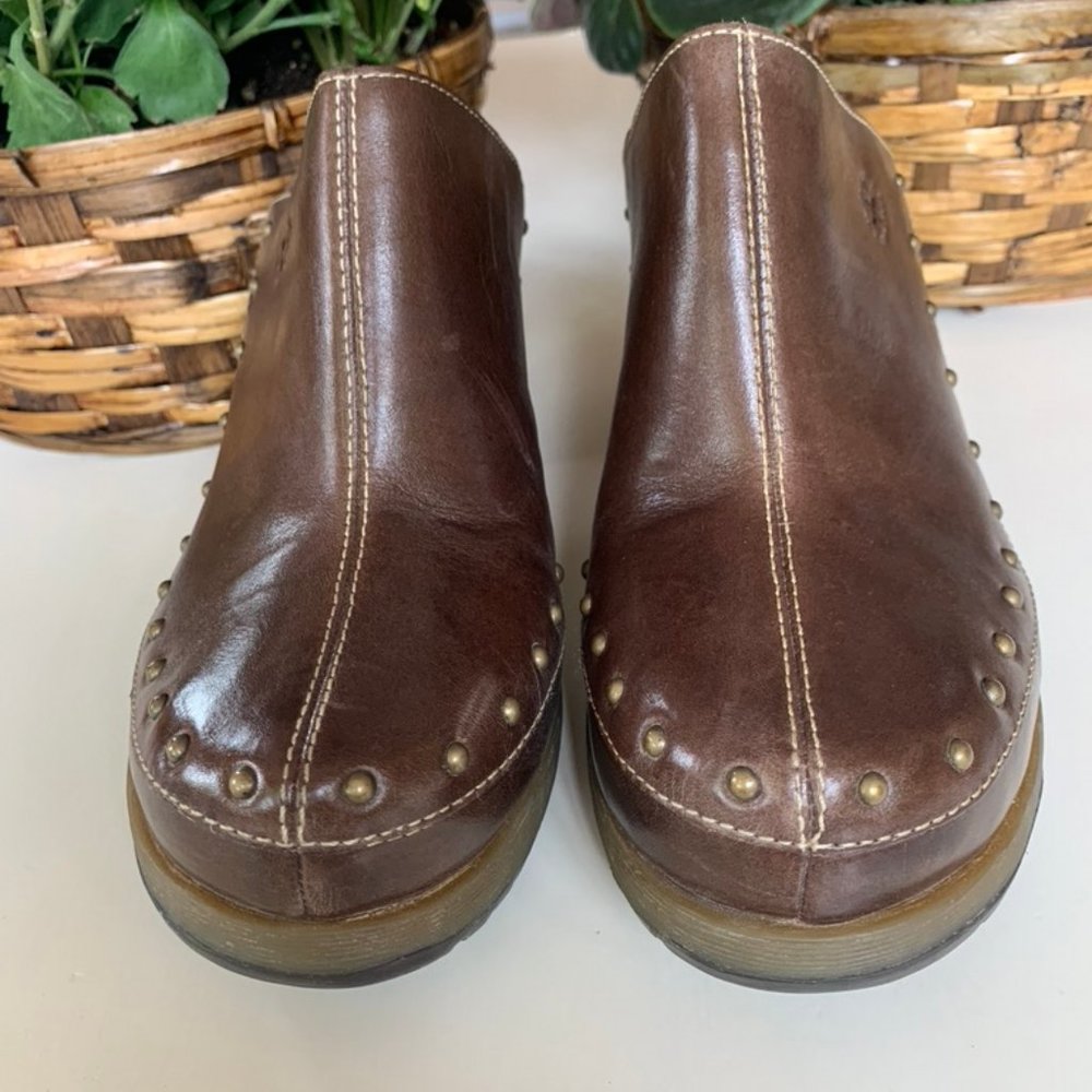 DR. MARTEN'S BROWN LEATHER CLOGS